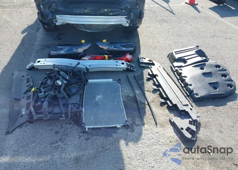 2025 Toyota Camry Se из США, поврежденный, VIN 4T1DAACK5SU551419